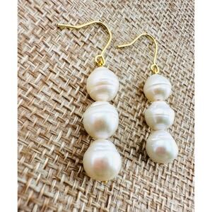 White Stacked Faux Freshwater Pearl & Gold‎ Plated Earrings